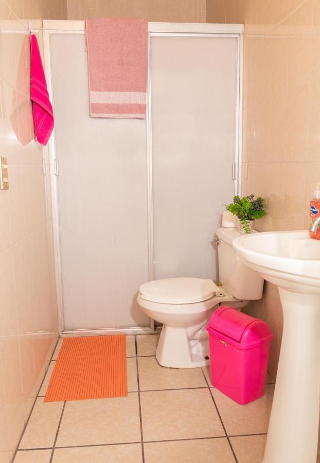 Hostal Casa Colores Adults Only Guadalajara Buitenkant foto
